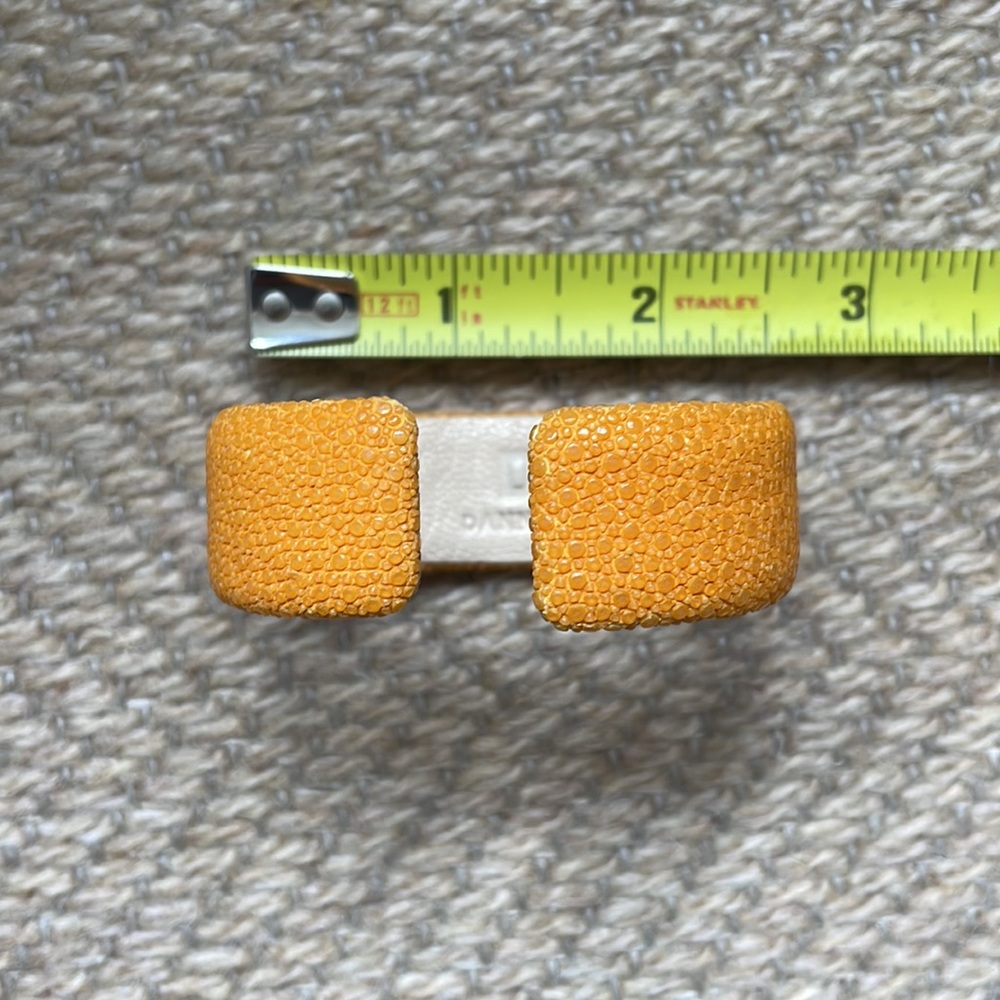 dannijo small stingray yellow orange cuff - Picture 4 of 5